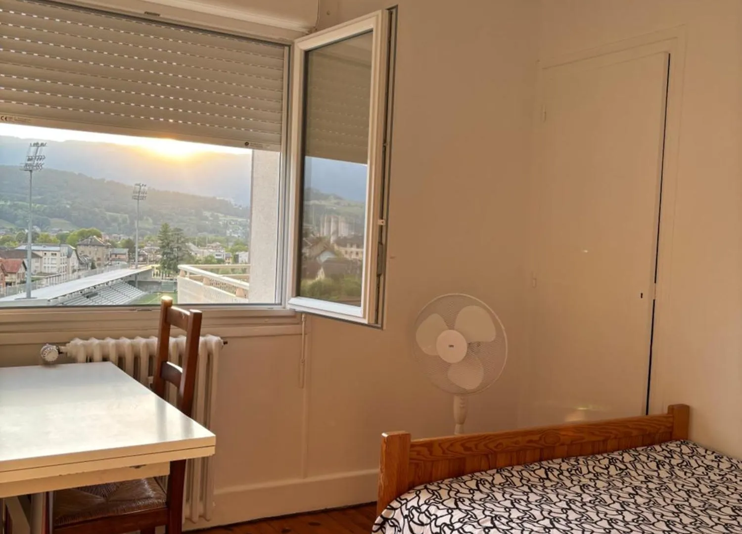 Good Night Apartment Chambery